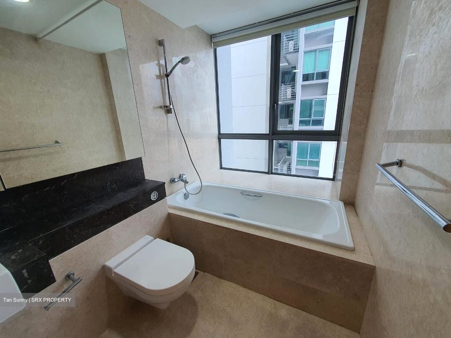 Dakota Residences (D14), Condominium #380049971